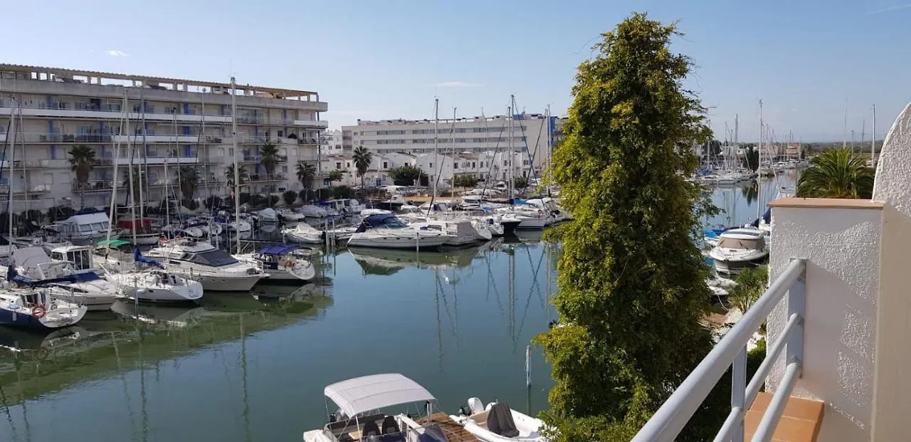 Appartement Lumineux Sur Les Canaux ロザス 0*,